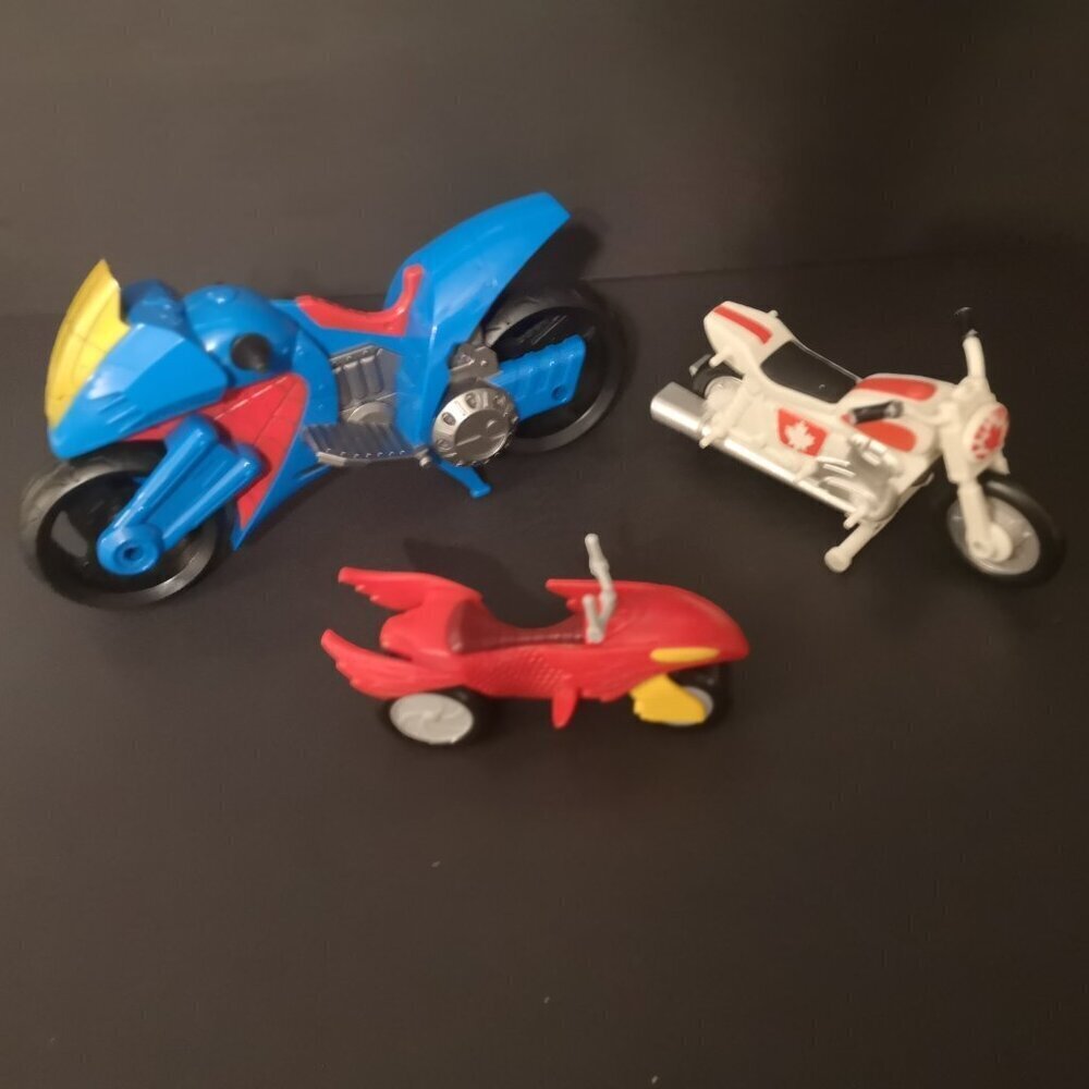 A Lot of Toy Vehicles - Stunt Racer, PJ Masks Owl Glider & Playskool Heros